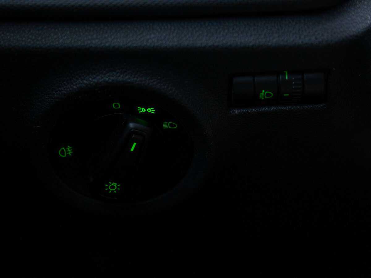 Б/У Шкода Рапид 2021 года. Фото: #15