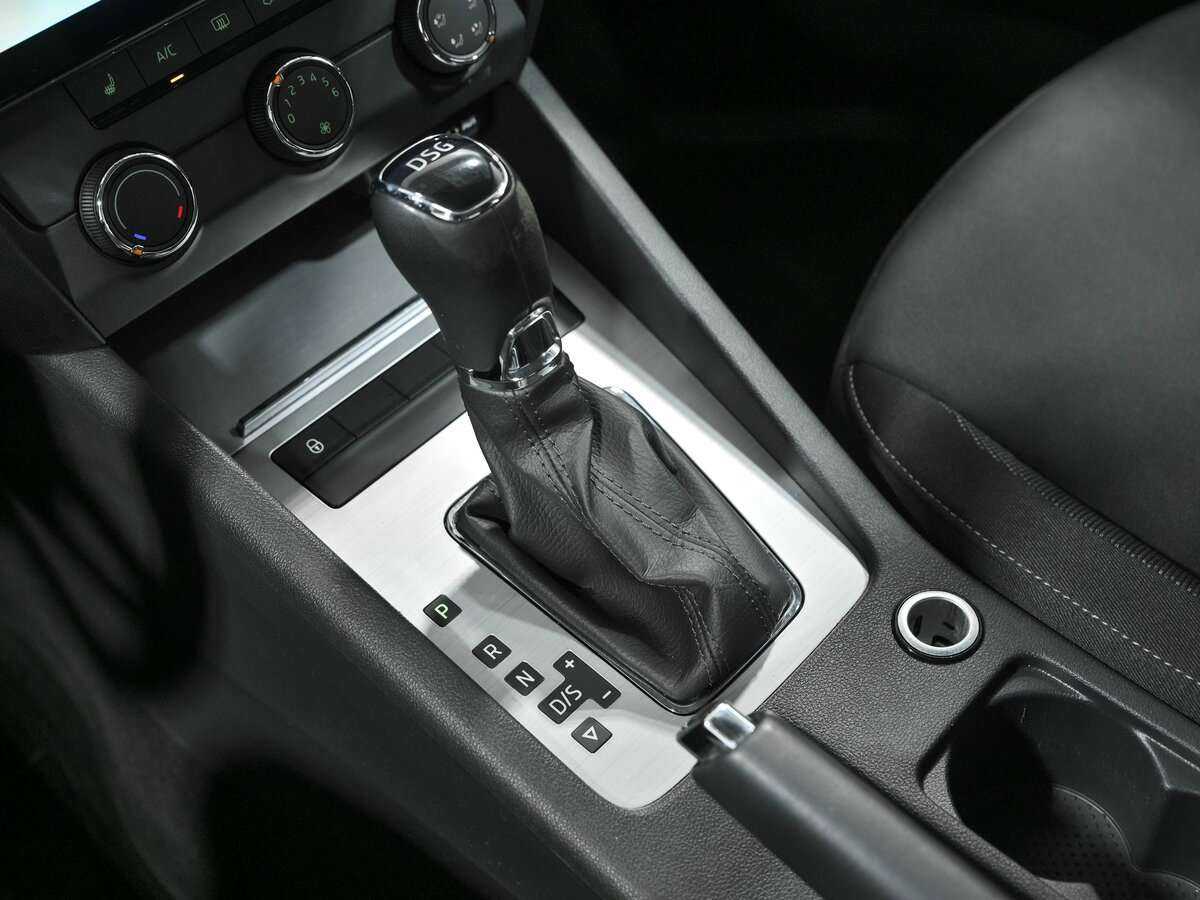 Б/У Шкода Октавия 2017 года. Фото: #10