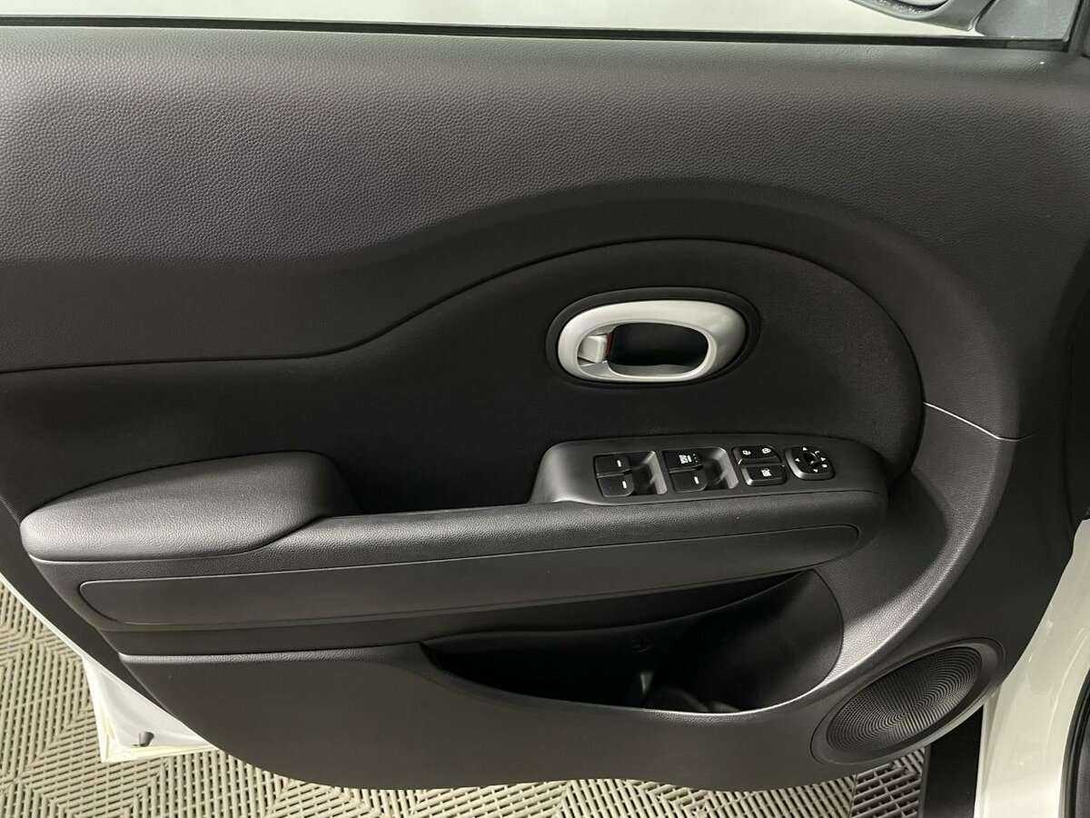 Б/У Киа Соул 2016 года. Фото: #7