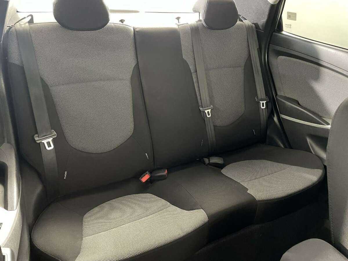 Б/У Хендай Солярис 2014 года. Фото: #14