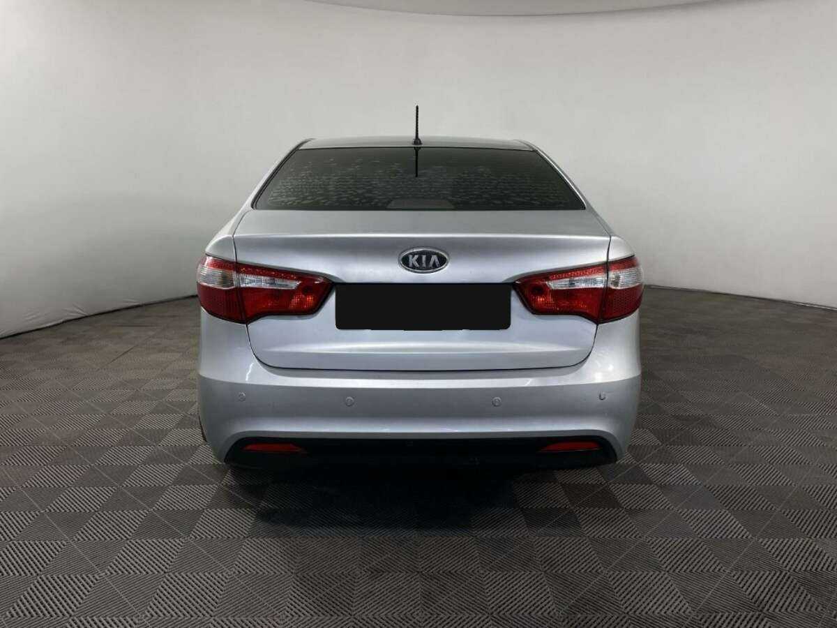 Б/У Киа Рио 2012 года. Фото: #2