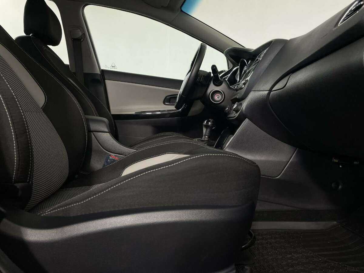 Б/У Киа Сид 2015 года. Фото: #13