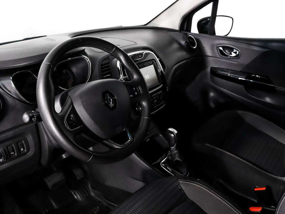 Б/У Рено Каптюр 2018 года. Фото: #8