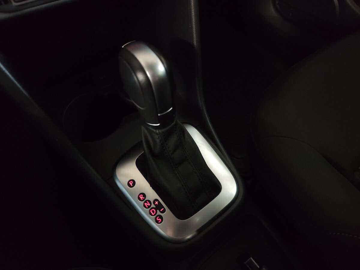 Б/У Фольксваген Поло 2018 года. Фото: #13