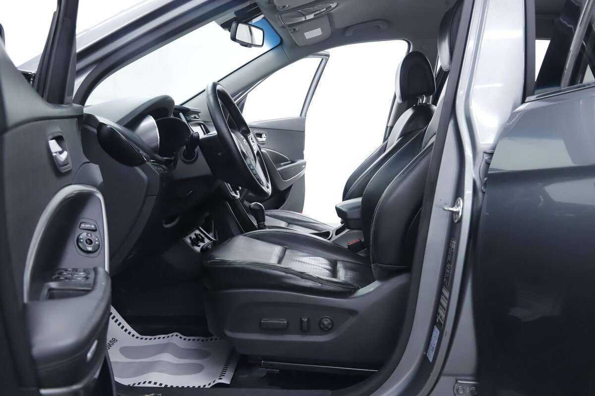 Б/У Хендай Санта Фе 2015 года. Фото: #6