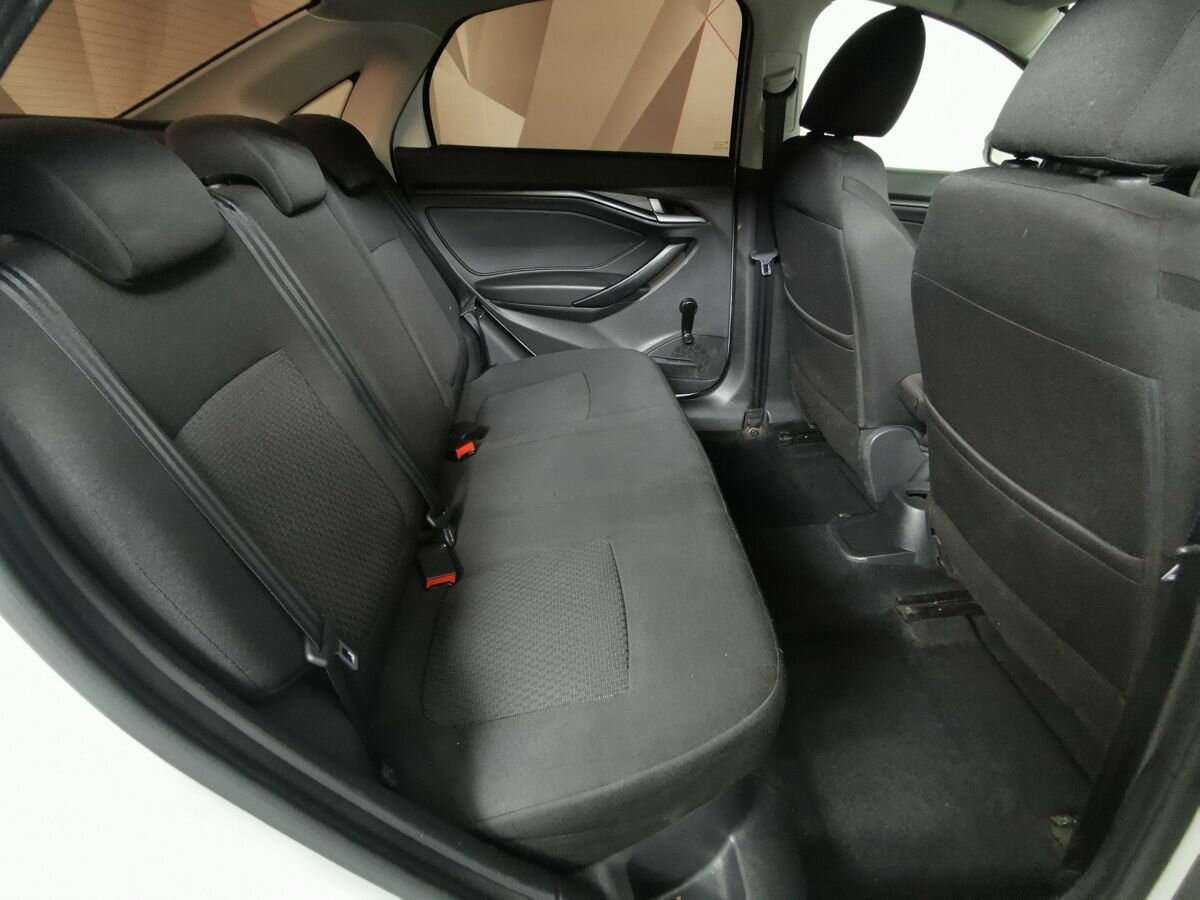 Б/У Лада (ВАЗ) Веста 2017 года. Фото: #11