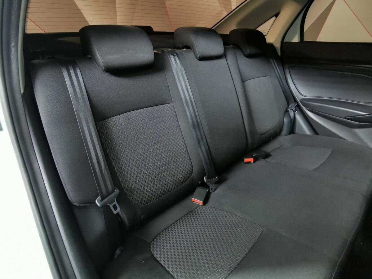 Б/У Лада (ВАЗ) Веста 2017 года. Фото: #12