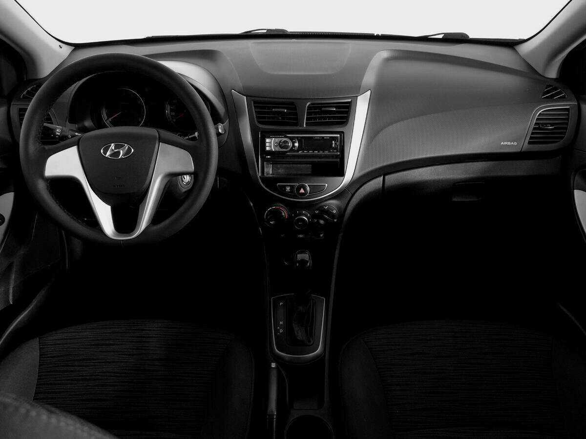 Б/У Хендай Солярис 2015 года. Фото: #11