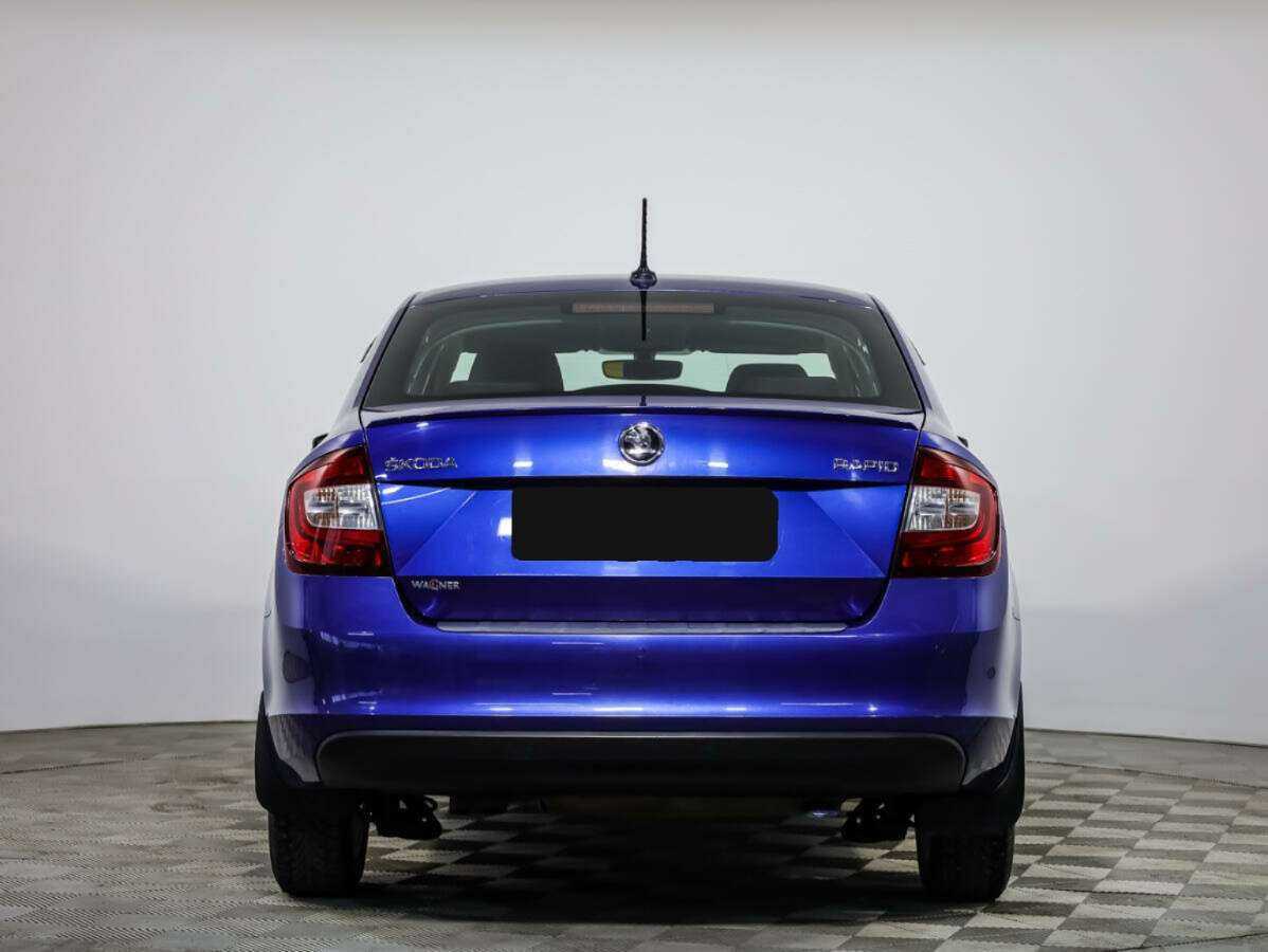 Б/У Шкода Рапид 2018 года. Фото: #4