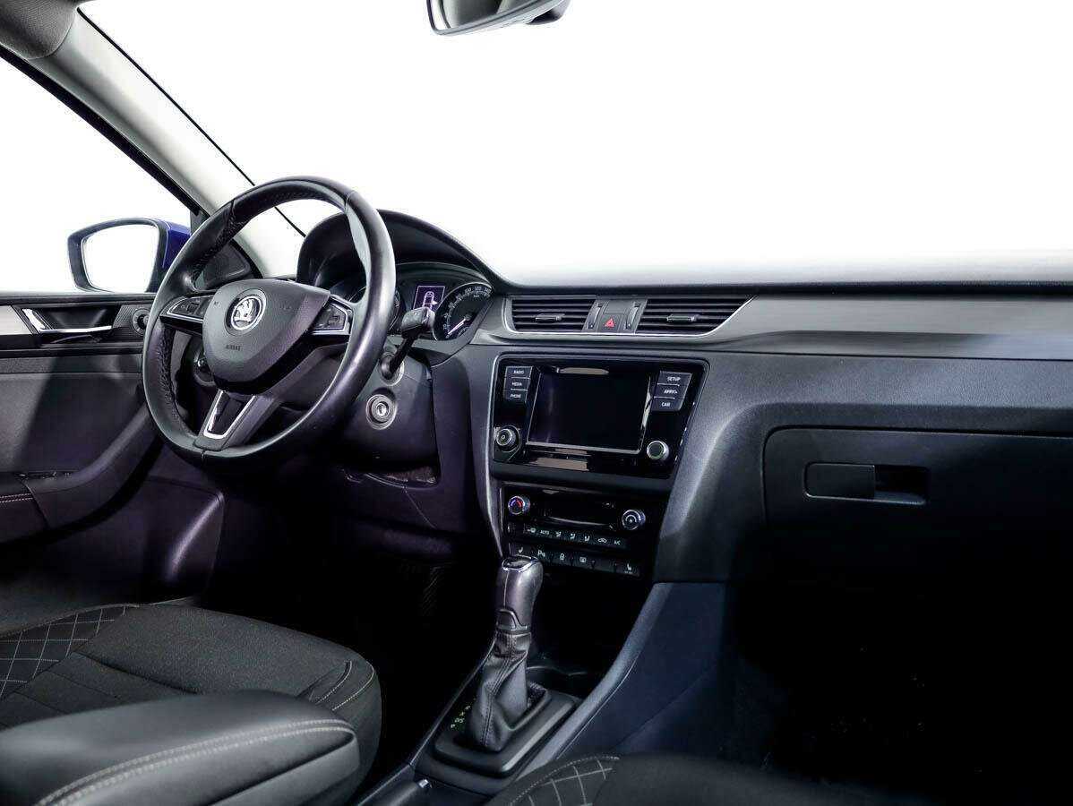 Б/У Шкода Рапид 2018 года. Фото: #7