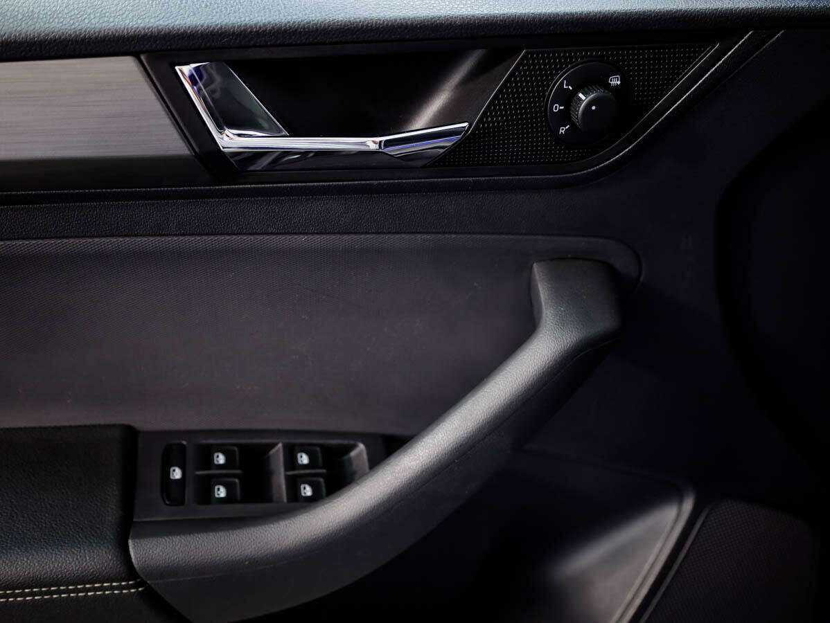 Б/У Шкода Рапид 2018 года. Фото: #12