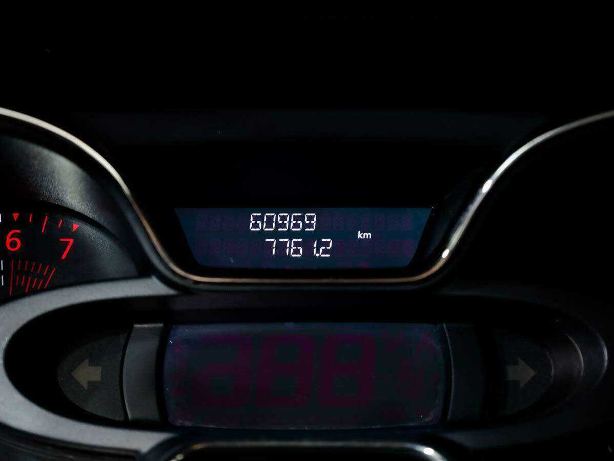 Б/У Рено Каптюр 2019 года. Фото: #7