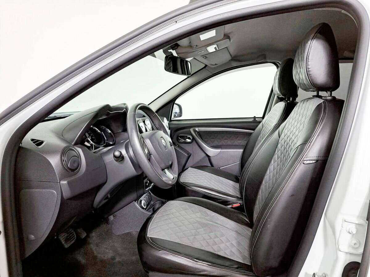 Б/У Рено Дастер 2017 года. Фото: #13