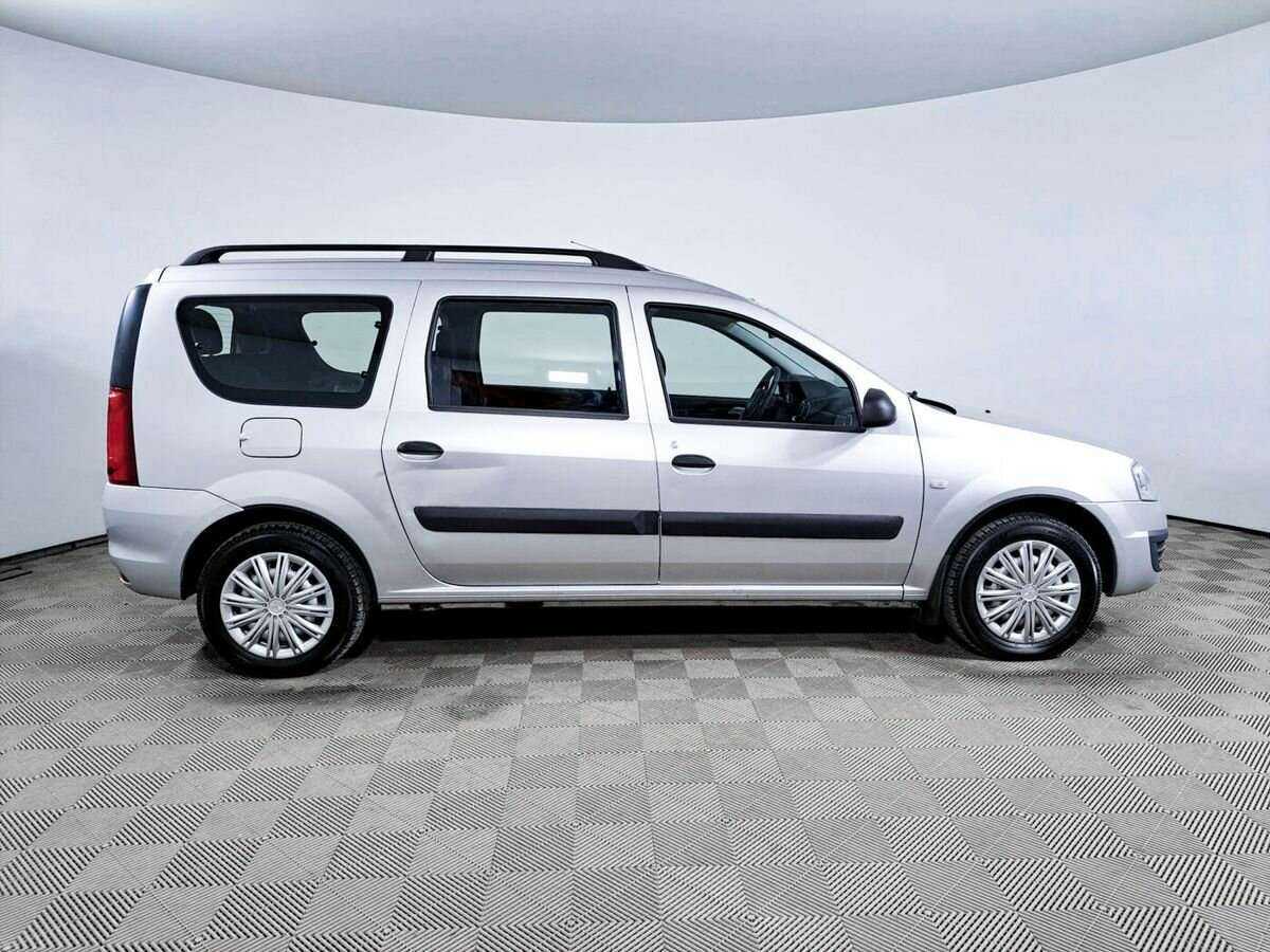 Б/У Лада (ВАЗ) Ларгус 2019 года. Фото: #3