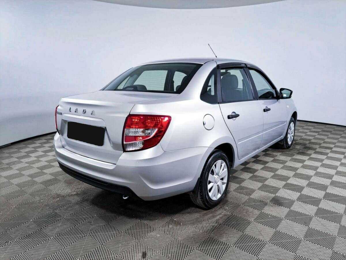 Б/У Лада (ВАЗ) Гранта 2021 года. Фото: #3