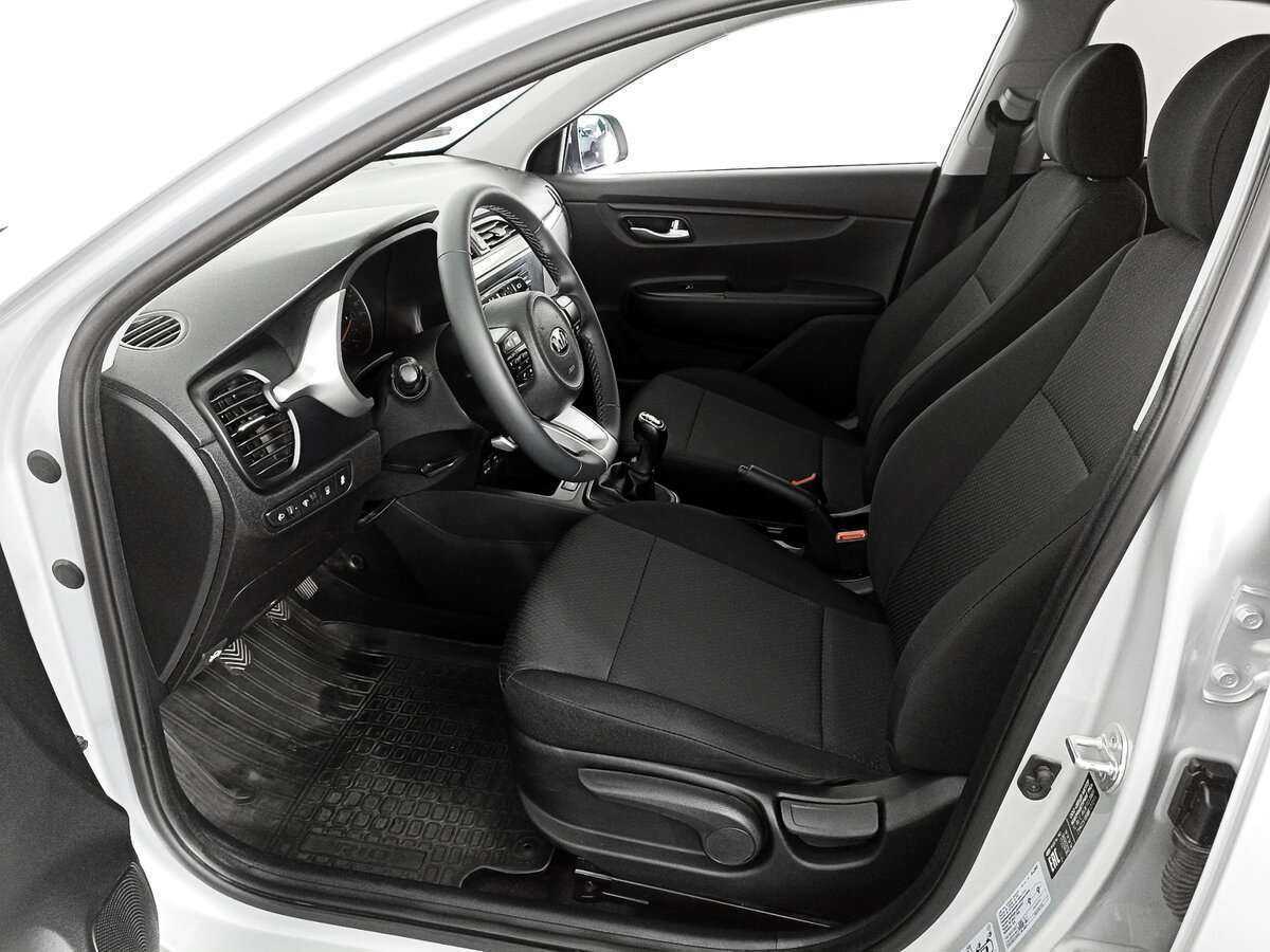 Б/У Киа Рио 2020 года. Фото: #11