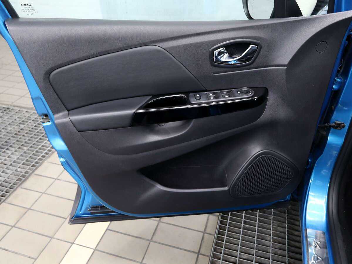 Б/У Рено Каптюр 2016 года. Фото: #13