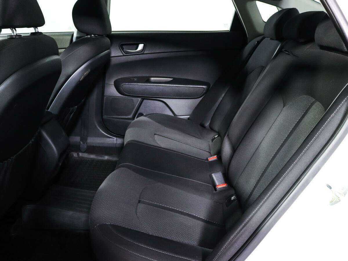 Б/У Киа Оптима 2019 года. Фото: #7