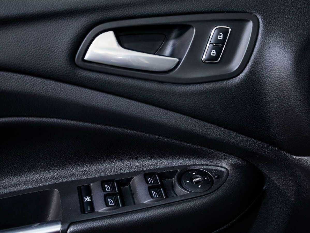 Б/У Форд Куга 2013 года. Фото: #12