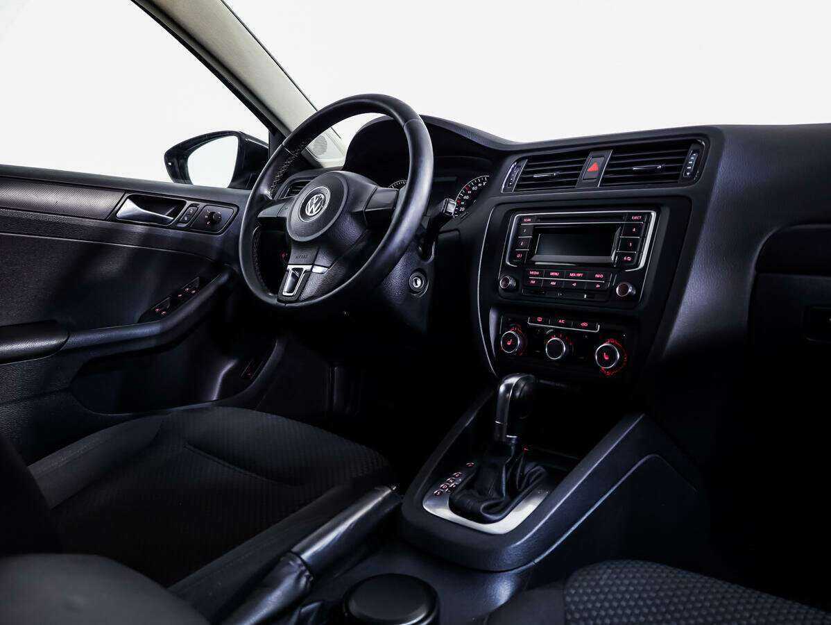 Б/У Фольксваген Джетта 2014 года. Фото: #7