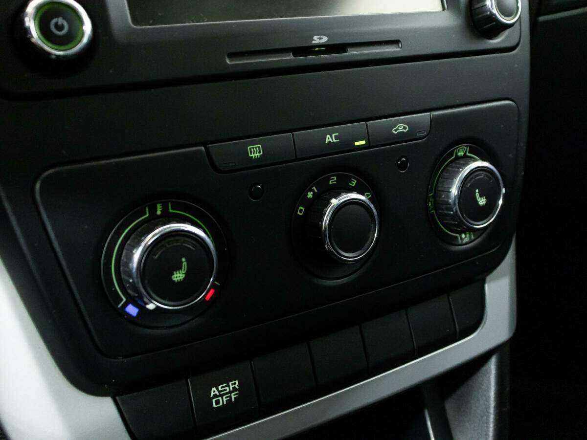 Б/У Шкода Йети 2012 года. Фото: #13