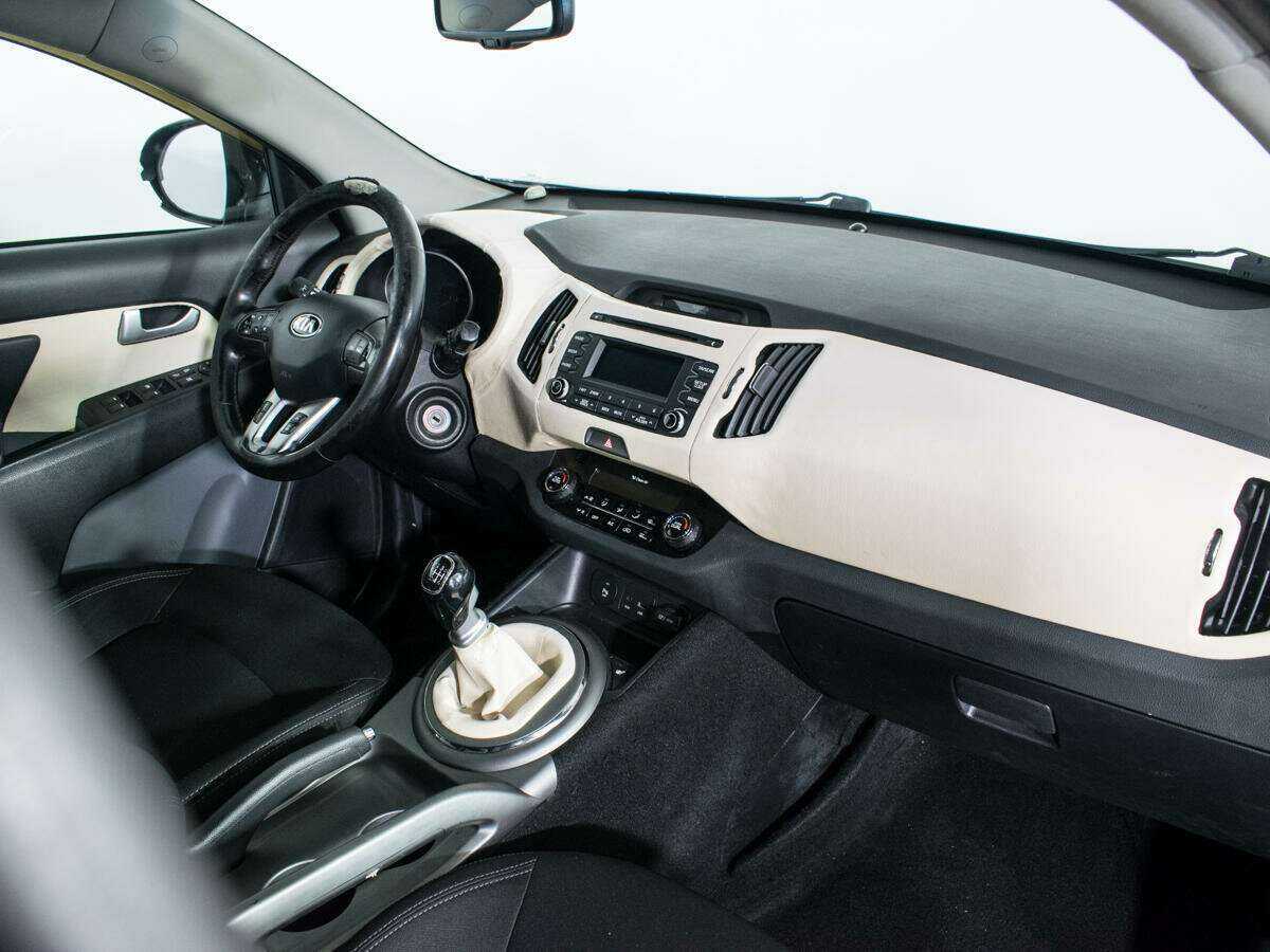 Б/У Киа Спортейдж 2014 года. Фото: #7