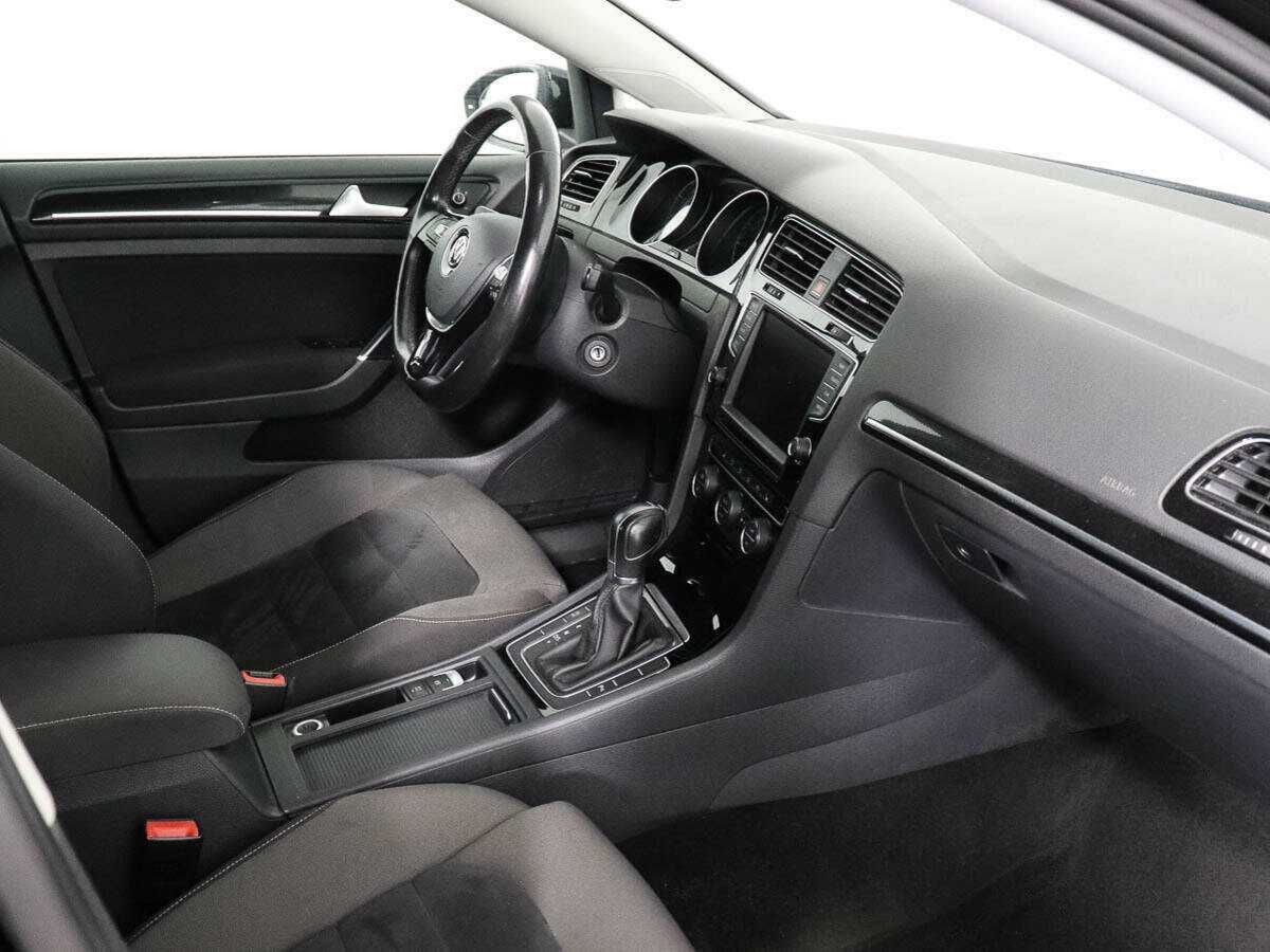 Б/У Фольксваген Гольф 2013 года. Фото: #6