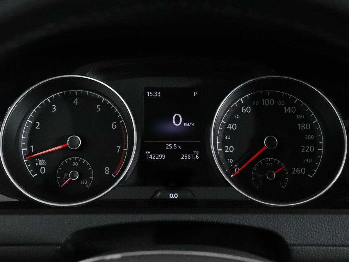 Б/У Фольксваген Гольф 2013 года. Фото: #8