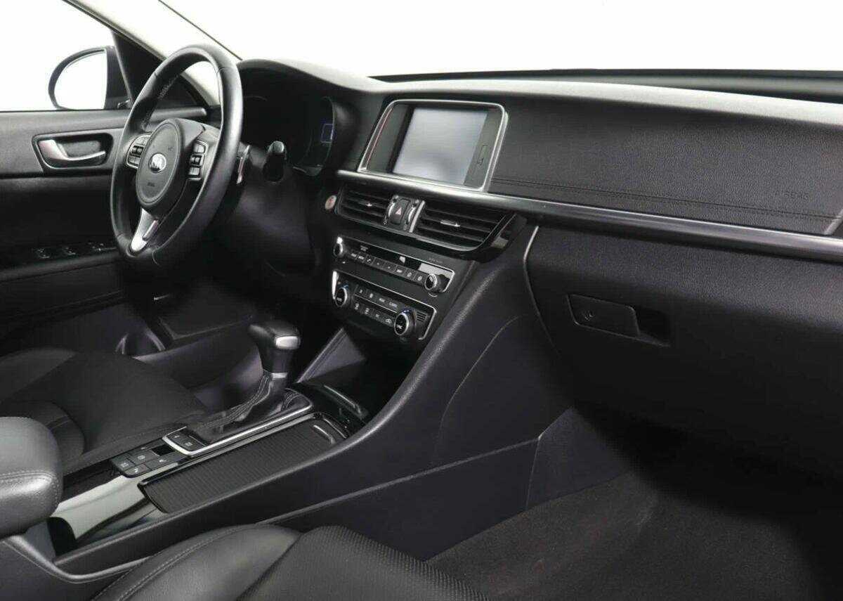 Б/У Киа Оптима 2018 года. Фото: #6