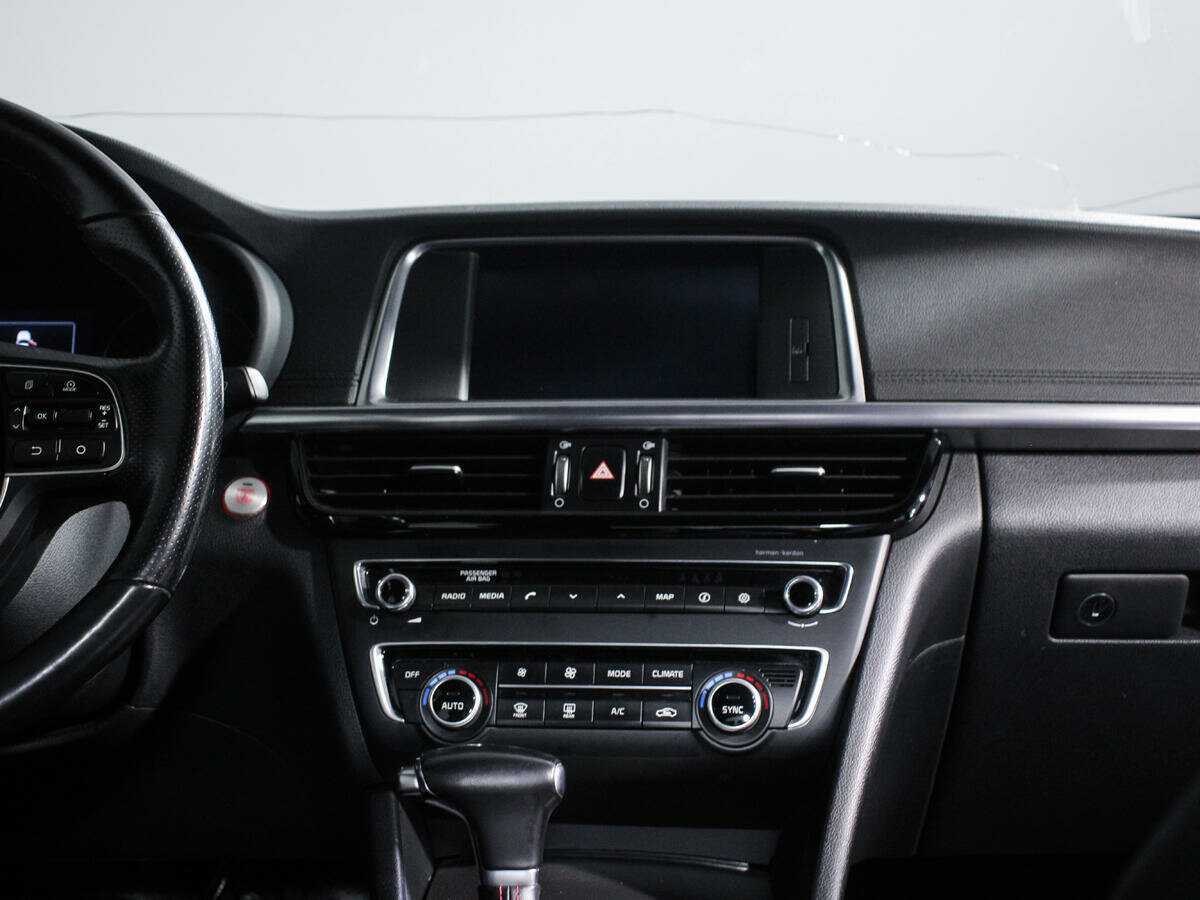 Б/У Киа Оптима 2017 года. Фото: #11