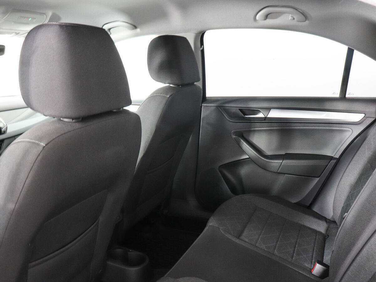 Б/У Фольксваген Поло 2021 года. Фото: #11