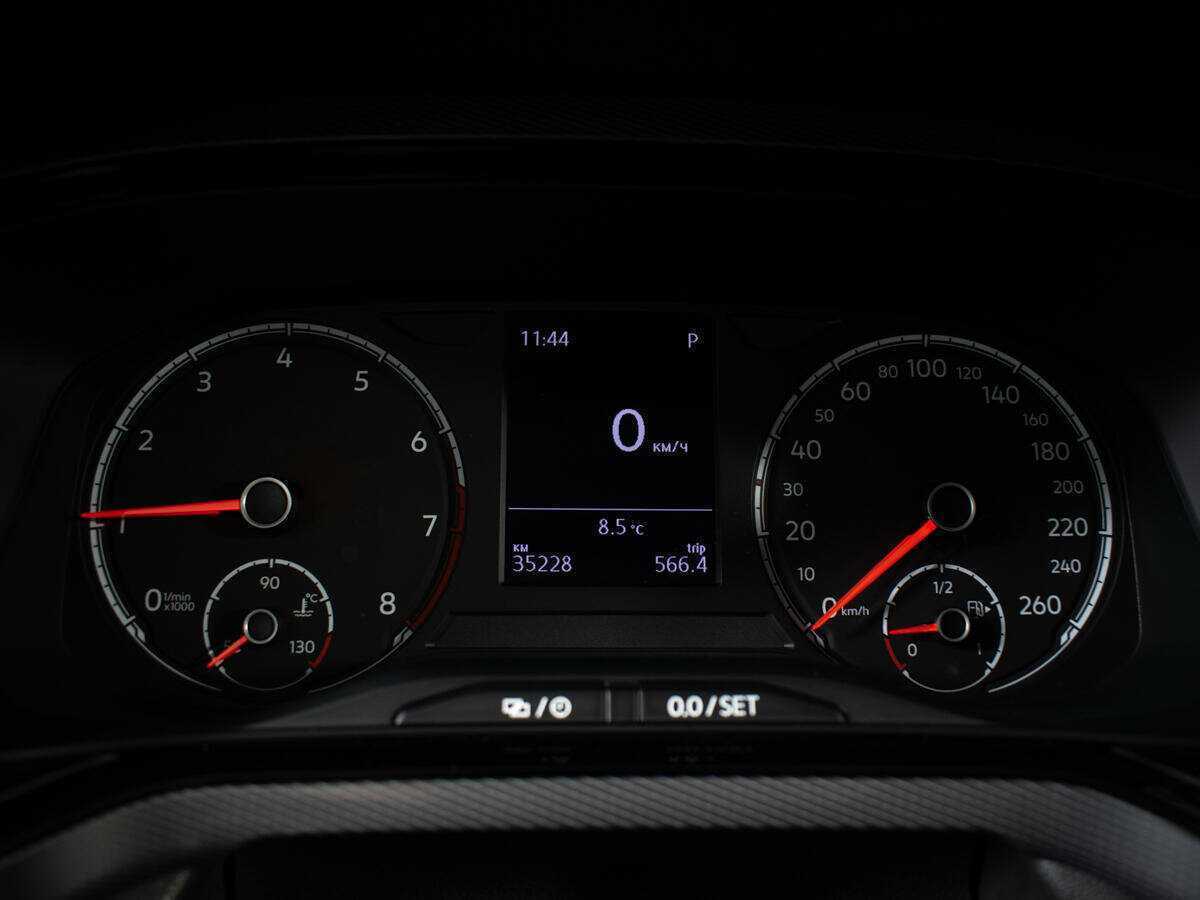 Б/У Фольксваген Поло 2020 года. Фото: #9