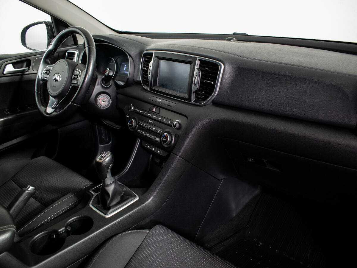 Б/У Киа Спортейдж 2017 года. Фото: #8