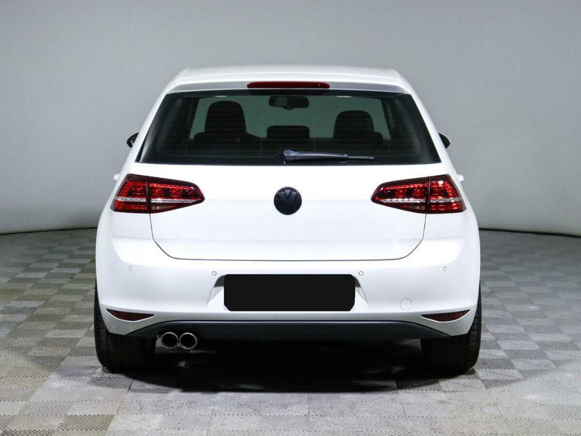 Б/У Фольксваген Гольф 2013 года. Фото: #4