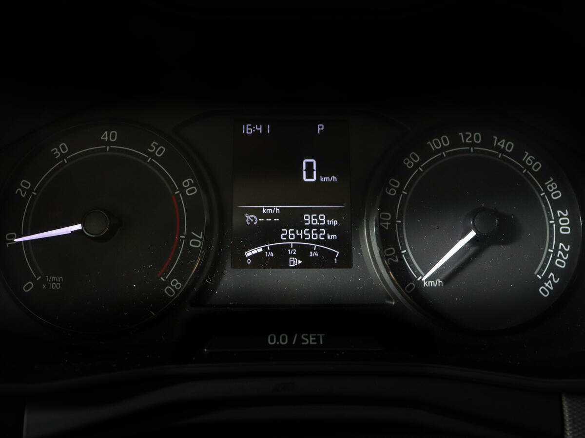 Б/У Шкода Рапид 2021 года. Фото: #10