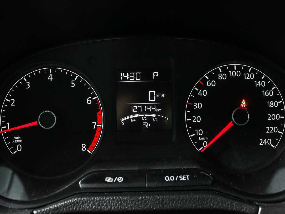 Б/У Фольксваген Поло 2016 года. Фото: #9