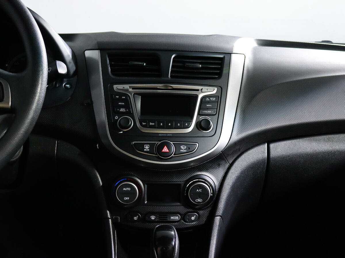 Б/У Хендай Солярис 2016 года. Фото: #10