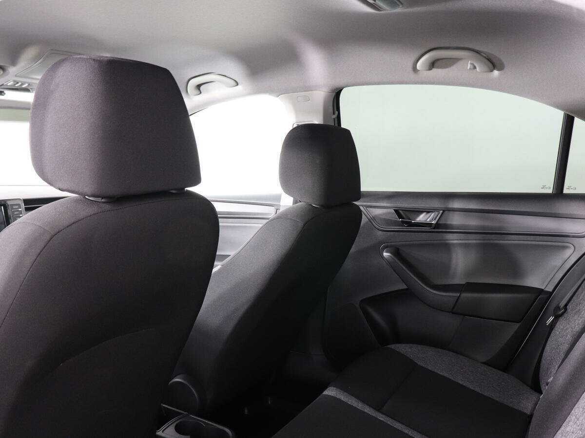 Б/У Шкода Рапид 2021 года. Фото: #11