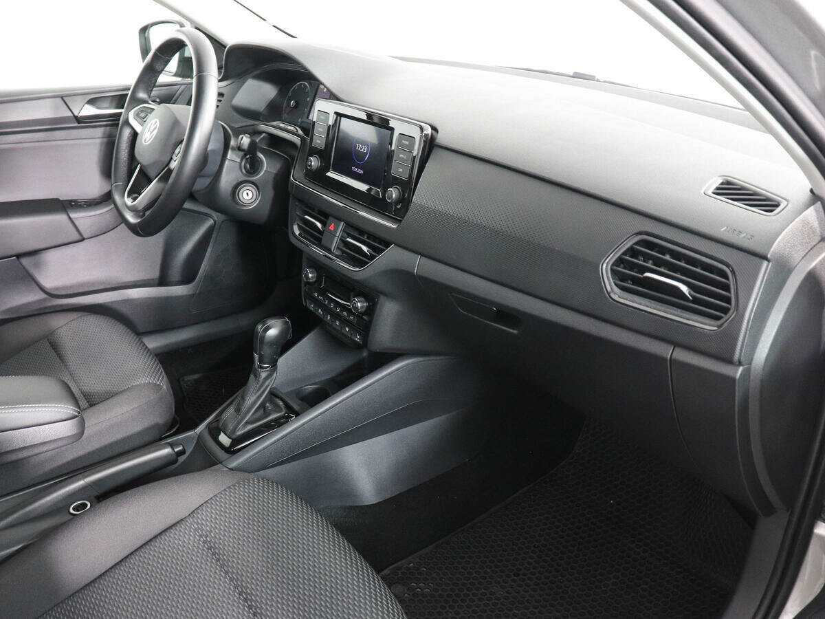 Б/У Фольксваген Поло 2020 года. Фото: #9