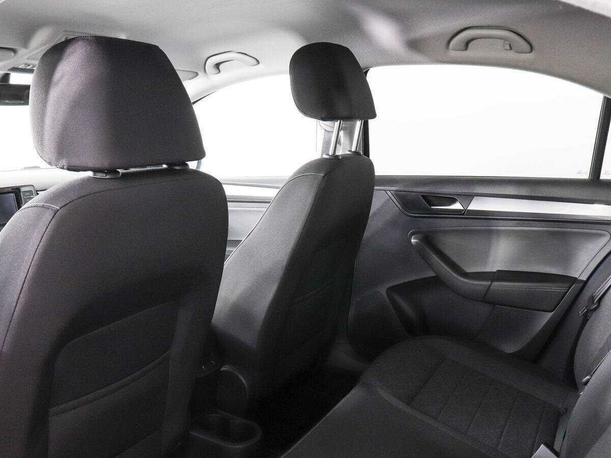 Б/У Фольксваген Поло 2021 года. Фото: #11