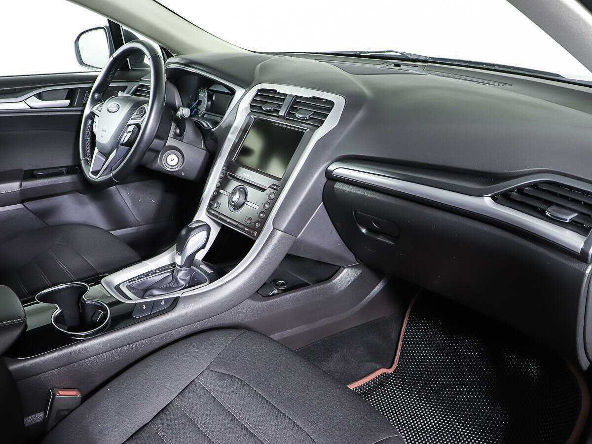 Б/У Форд Мондео 2015 года. Фото: #8