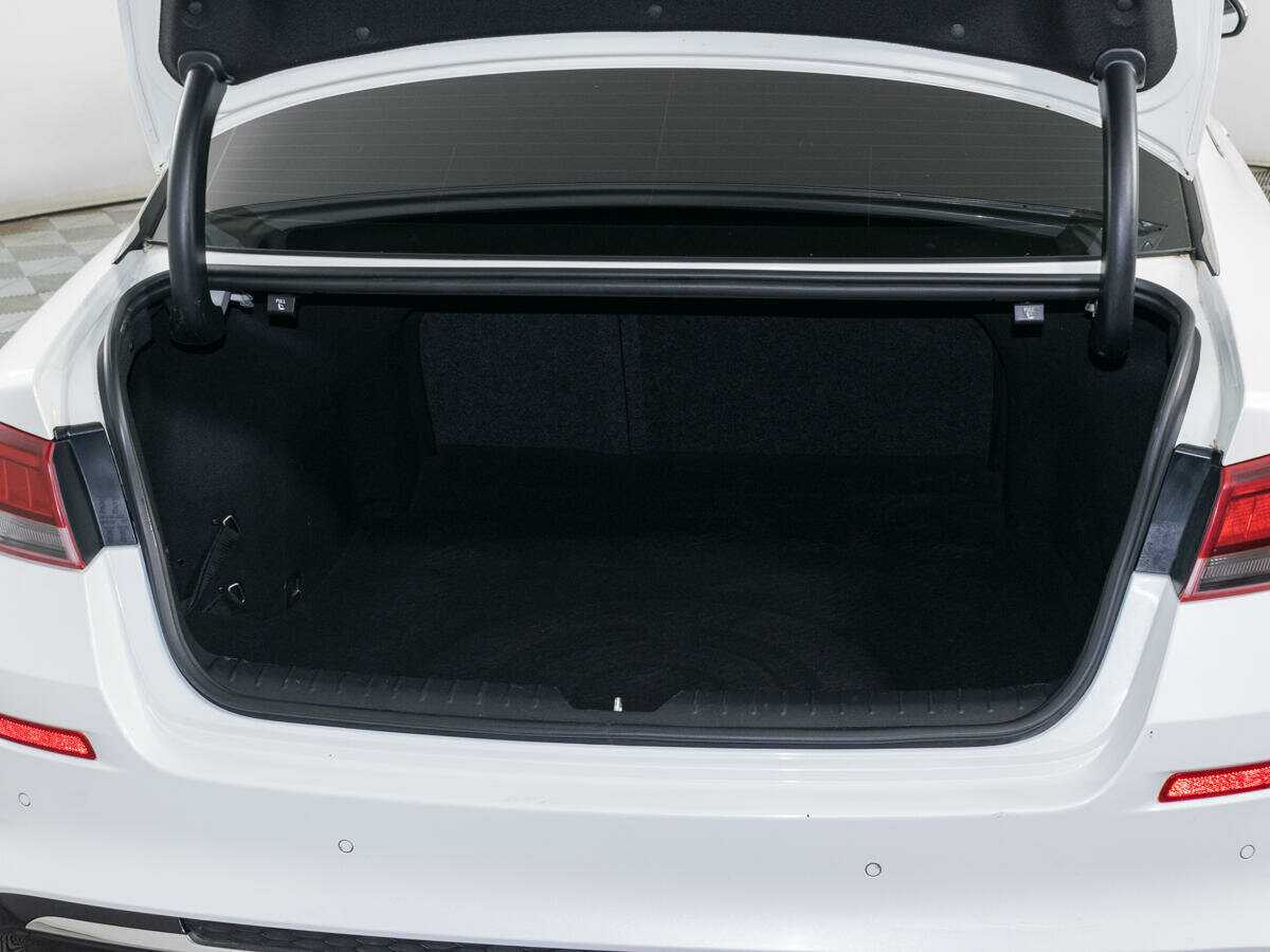 Б/У Киа Оптима 2018 года. Фото: #6