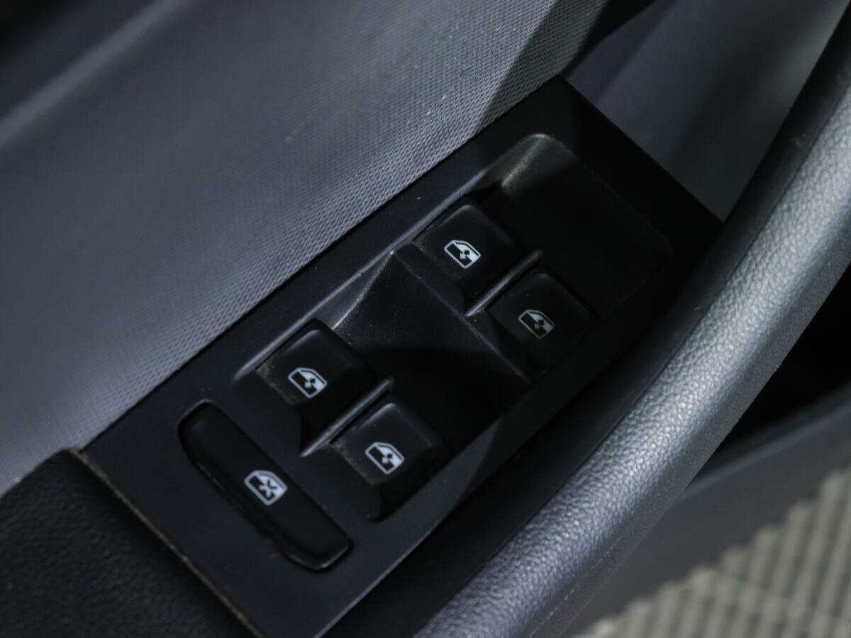 Б/У Фольксваген Поло 2020 года. Фото: #16