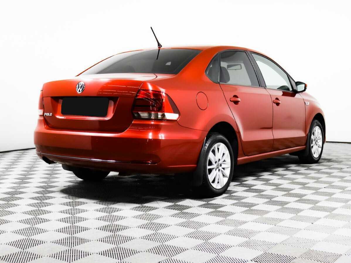 Б/У Фольксваген Поло 2015 года. Фото: #4