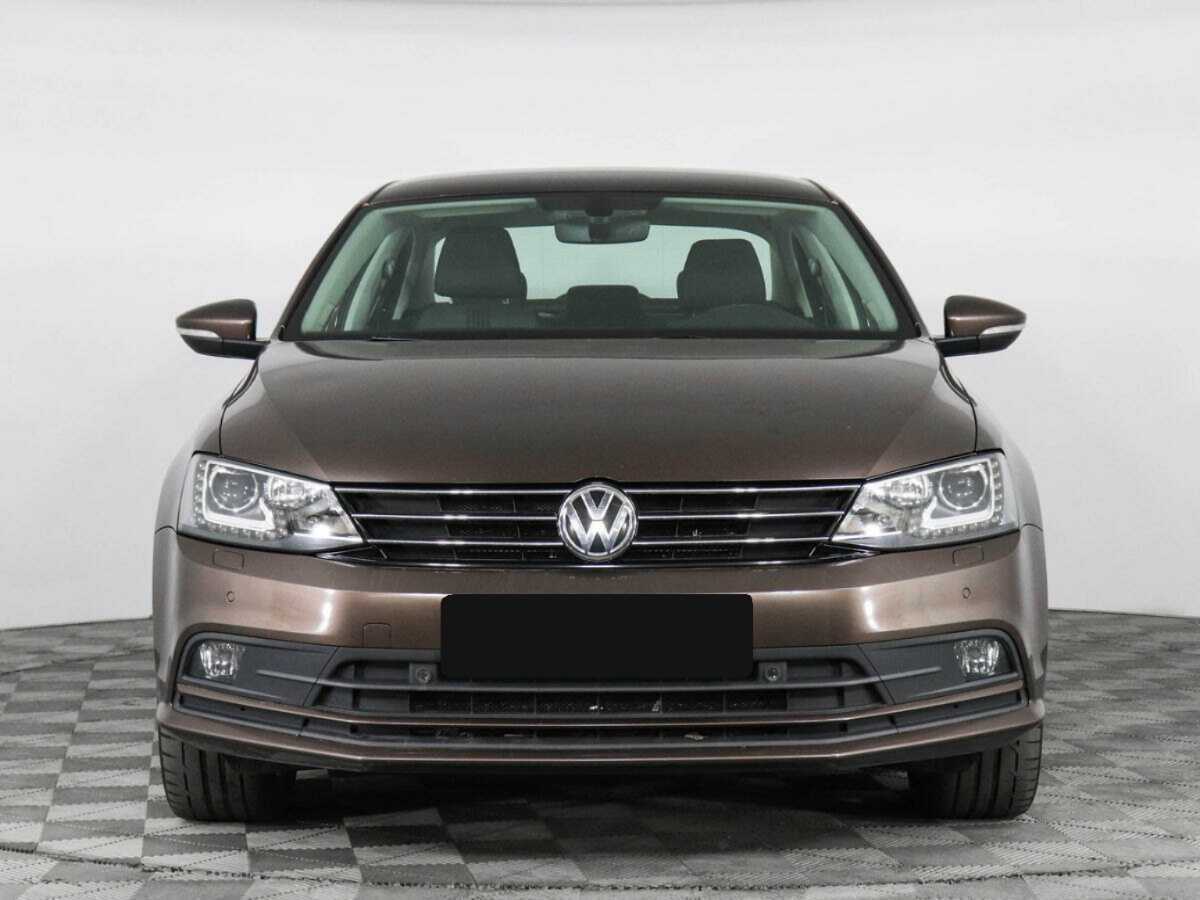 Б/У Фольксваген Джетта 2017 года. Фото: #1