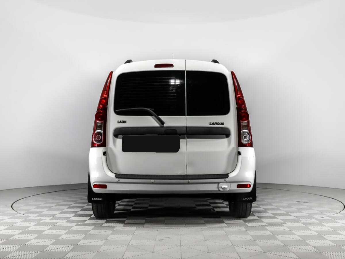 Б/У Лада (ВАЗ) Ларгус 2014 года. Фото: #5