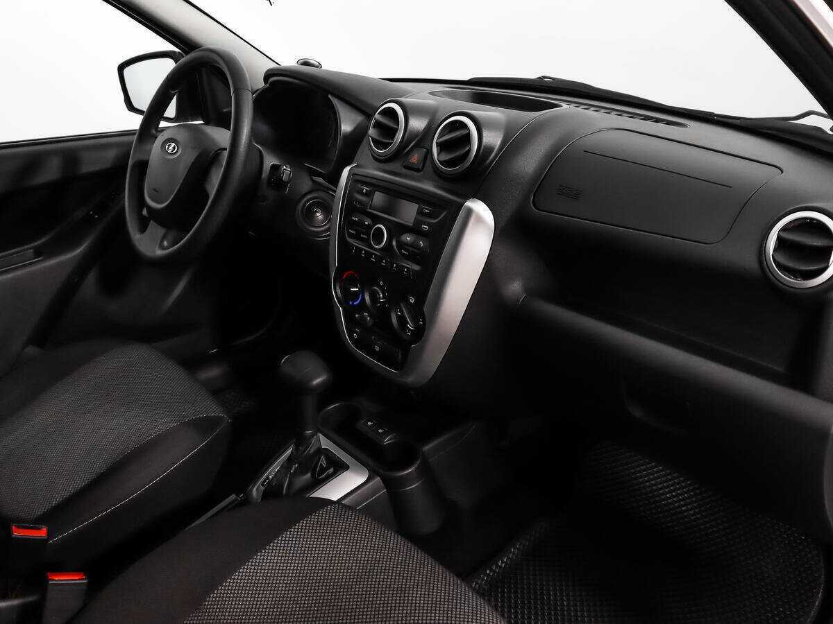 Б/У Лада (ВАЗ) Гранта 2017 года. Фото: #10