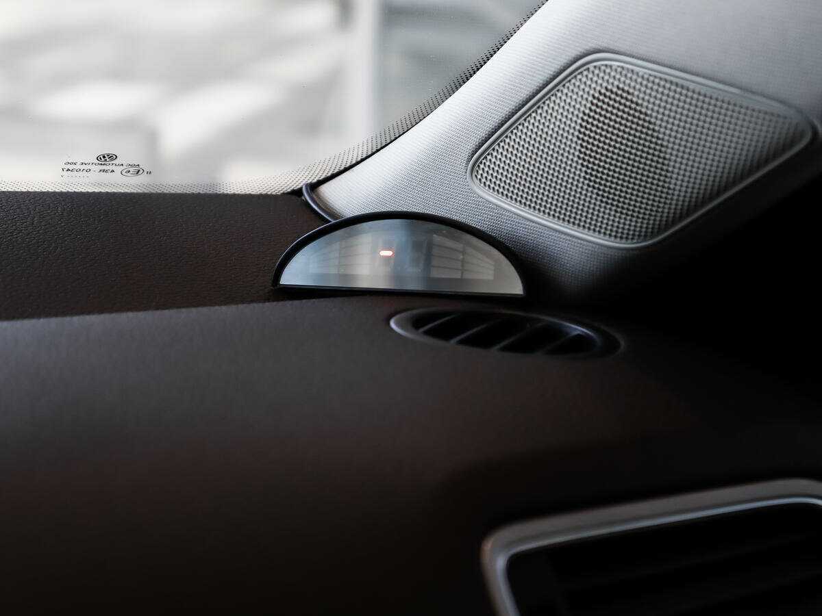 Б/У Фольксваген Джетта 2017 года. Фото: #13