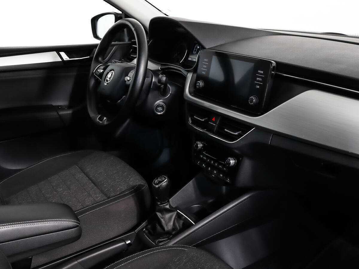 Б/У Шкода Рапид 2021 года. Фото: #11