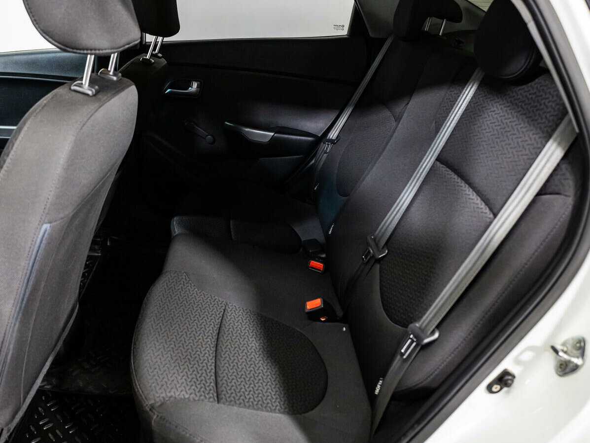 Б/У Киа Рио 2014 года. Фото: #9